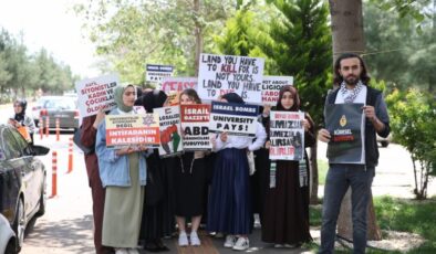 Diyarbakır’da üniversite öğrencilerinden İsrail’in Gazze’deki saldırılarına tepki