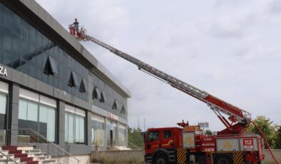 Elazığ’da iş yerinde çıkan yangın söndürüldü