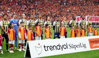 Fenerbahçe, şampiyonluk şansını son haftaya taşıdı