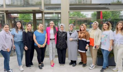 Final Okulları’ndan anneler günü kutlaması
