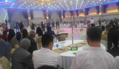 Galatasaray aşkı düğün dinlemedi