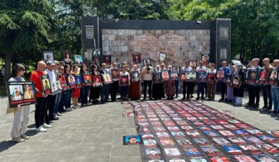 Diyarbakır’da İHD ve kayıp yakınları797’inci , haftada kayıplarının akıbetini sordu.