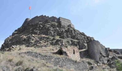 Kars’taki tarihi Gürcü Kilisesi talan edildi