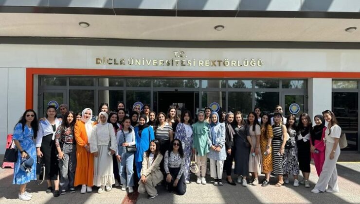 Lise öğrencileri Dicle Üniversitesini gezdi
