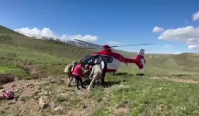 Mantar toplarken düşerek yaralanan kişi helikopterle hastaneye ulaştırıldı