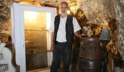 Müzenin altında antik hamam mağarası keşfi