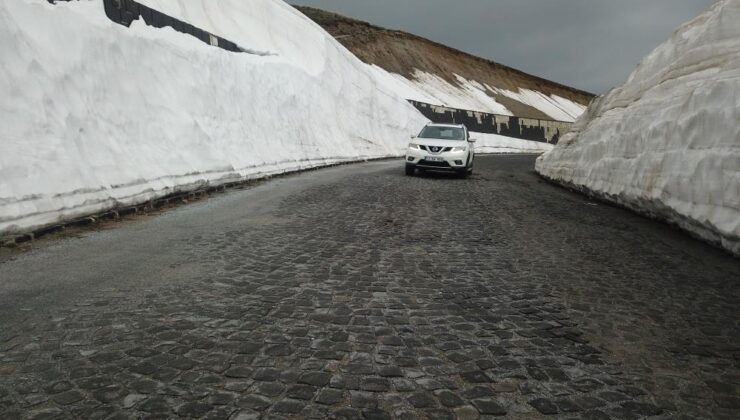 Nemrut’ta mayısta bile kar kalınlığı 5 metreyi buluyor