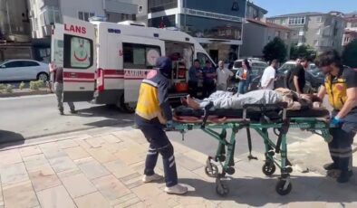 Otel kapısında doğum yaptı