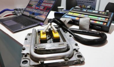 Oto elektrikçi Mehmet Usta geliştirdiği simülatörü 35 ülkeye satıyor