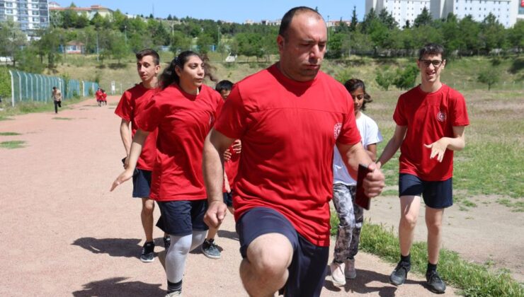 Özel sporcular atletizm yarışmasında ter döktü