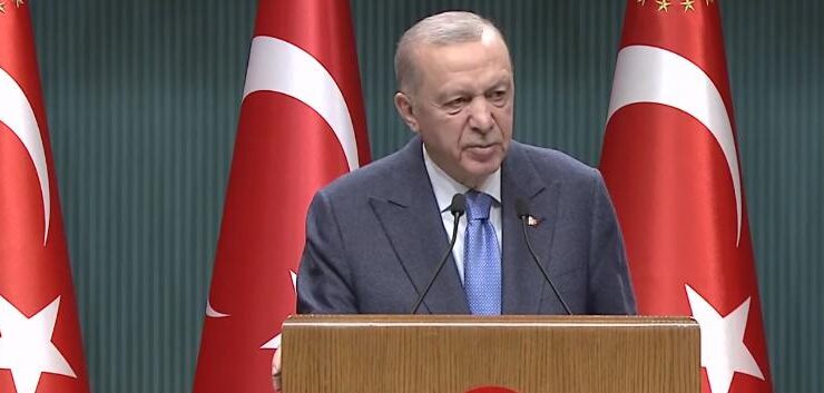 İran Cumhurbaşkanı Reisi’nin ölümü nedeniyle Türkiye’de bir gün yas ilan edildi