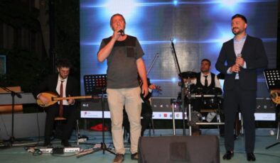 Siirt’te baba, oğul düeti büyük ilgi gördü
