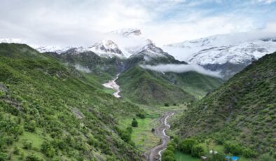 Şırnak dağları beyaza büründü