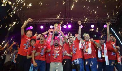 TFF 2. Lig’e yükselen TPAO Batman Petrolspor’dan coşkulu kutlama