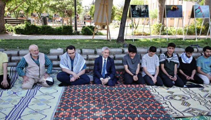 Tahmazoğlu İsrail’i protesto eden üniversite öğrencilerine destek verdi