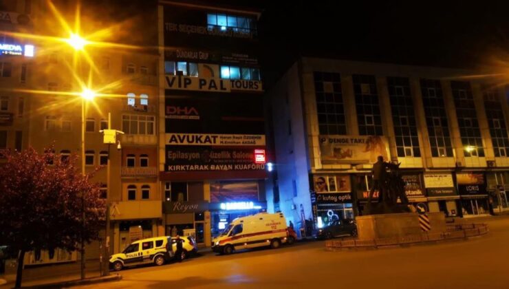 Erzurum’da tartıştığı babasını silahla vurdu