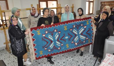 Sason’da kilim dokumacılığı yeniden canlanıyor
