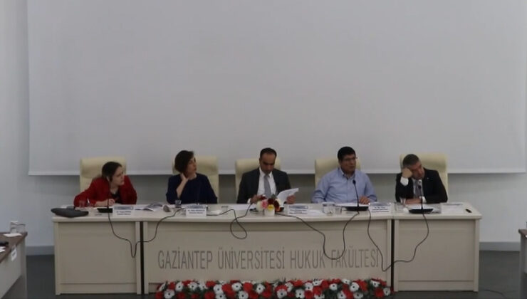 Avukat adayları kurgusal davalarla mesleğe hazırlanıyor