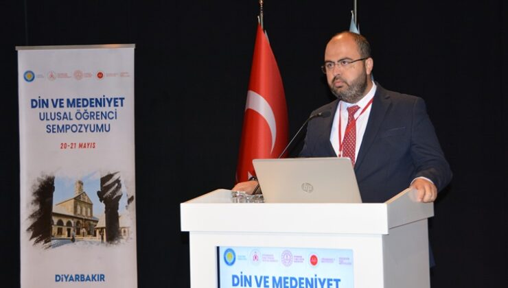 Dicle Üniversitesi’nde ”Din ve Medeniyet Ulusal Öğrenci”sempozyumu