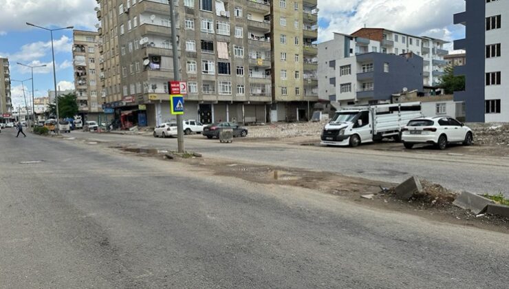 Diyarbakır’da Hatboyu caddesi bakım istiyor