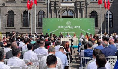 Diyarbakır’da Öğretmenler Odası Toplantısı başladı
