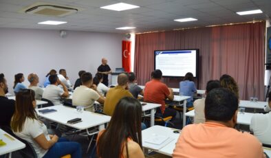 Büyükşehir Belediyesi Stratejik Plan Eğitimi  düzenledi