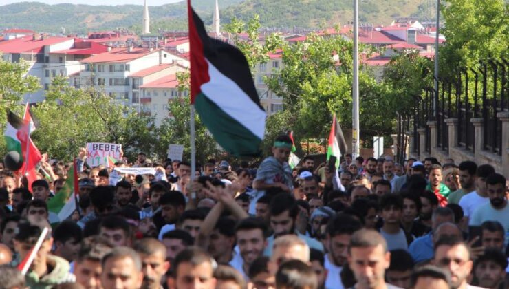 Bingöl’de yaklaşık 15 bin kişi Gazze için yürüdü