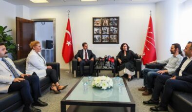 DEM Parti’den CHP’ye bayram ziyareti