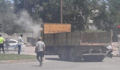 Adıyaman’da kamyon alev aldı