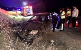 Adıyaman’da şarampole devrilen otomobildeki 1 kişi öldü, 6 kişi yaralandı