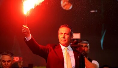 Ali Koç, Fenerbahçe Başkanı olarak yeniden seçildi