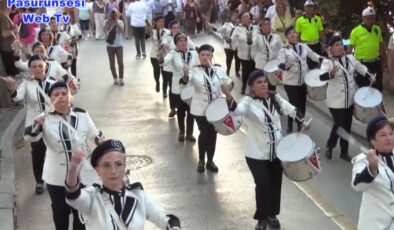 Amasya’da, Cumhuriyet Kadınları Bandosu yürüyüşü yapıldı