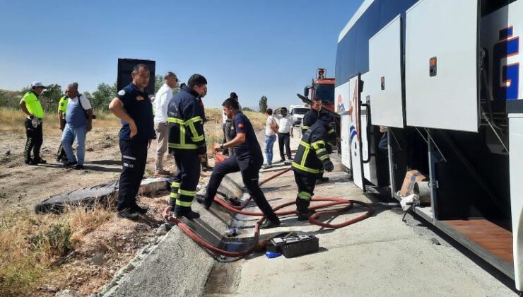 Amasya’da otobüste yangın paniği