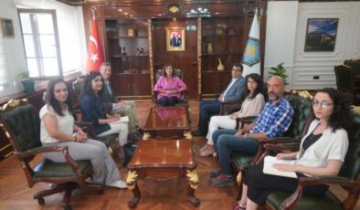 Diyarbakır’da Avustralyalı heyetle önemli görüşme