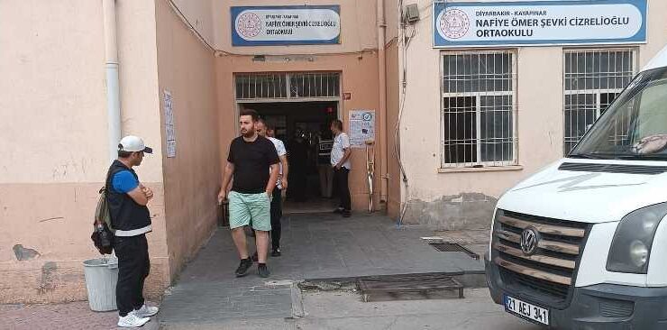 Diyarbakır’da YKS ilk sınav  heyecanı sona erdi