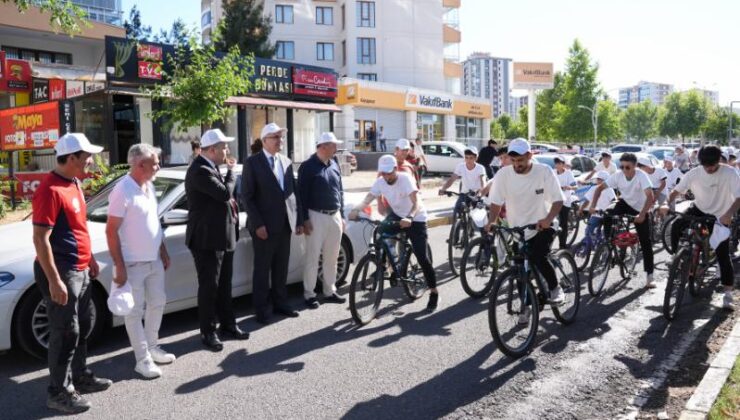 Diyarbakır’da bisikletliler çevre için pedal çevirdi
