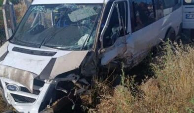 Diyarbakır’da trafik kazaları: 26 yaralı