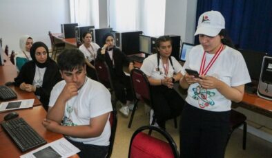 Diyarbakırlı öğrencilerden tasarruf şarkısı
