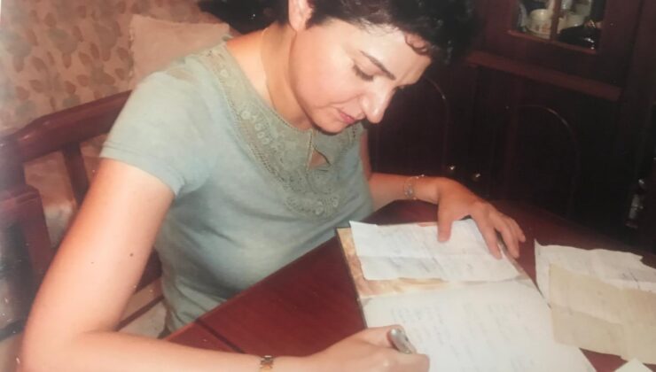 Diyarbakır sevgisini şiire döktü