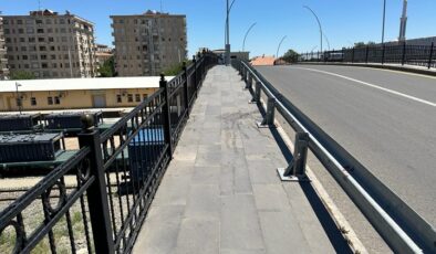Diyarbakır’da İstasyon Köprüsü’nde engelli yolu eksik