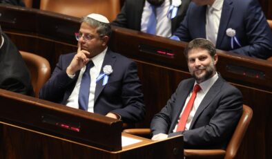 İsrailli bakanlardan Netanyahu’ya: “Ateşkes varsa biz yokuz”