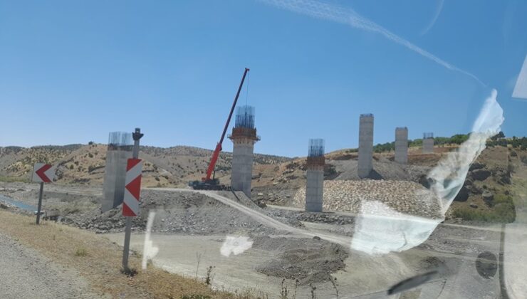 Kulp’ta yeni köprü inşaatı ilerliyor