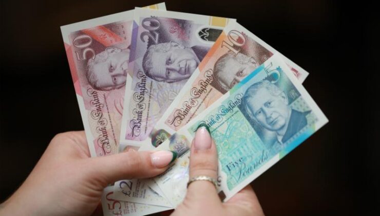 Kral charles’ın portresi banknotlarda