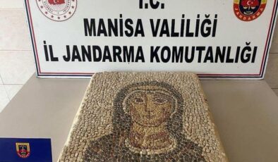 Mozaik, müzeye teslim edildi