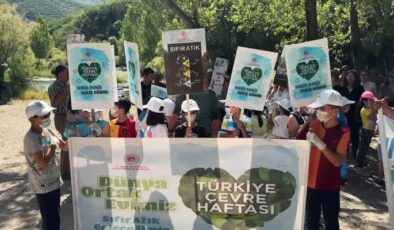 Munzur vadisi milli parkında çevre günü temizliği yapıldı