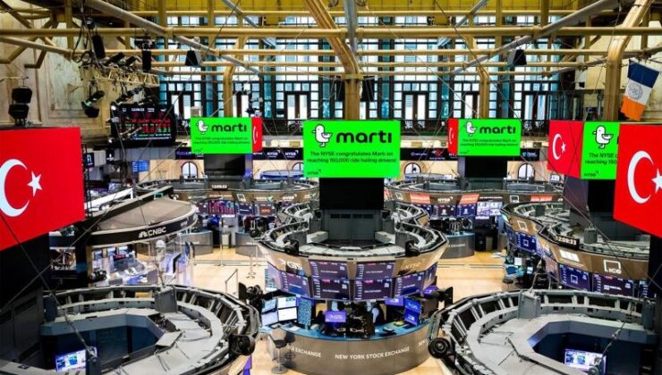Martı için New York Borsasında Türk Bayrağı asıldı