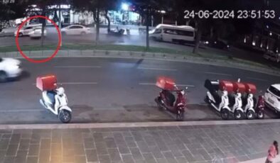 Yol kenarında bekleyen vatandaş ölümden kıl payı kurtuldu