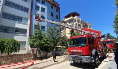 Pansiyonda, yangın, dumandan etkilenenler kurtarıldı