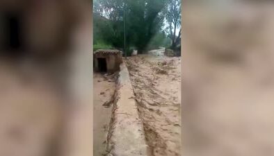 Van’da sağanak yaşamı olumsuz etkiledi