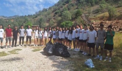 Tunceli gençlerinin çevre temizliği örneği